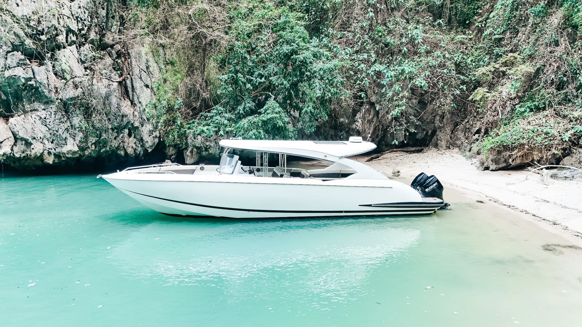 42ft Ocean Pearl Sport Cruiser 12