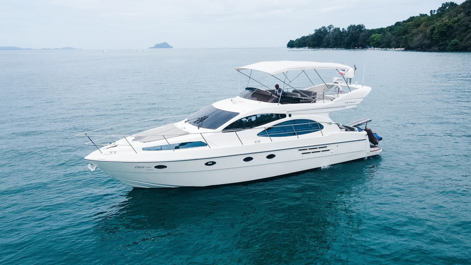 Azimut Baccarat 46 ฟุต 3